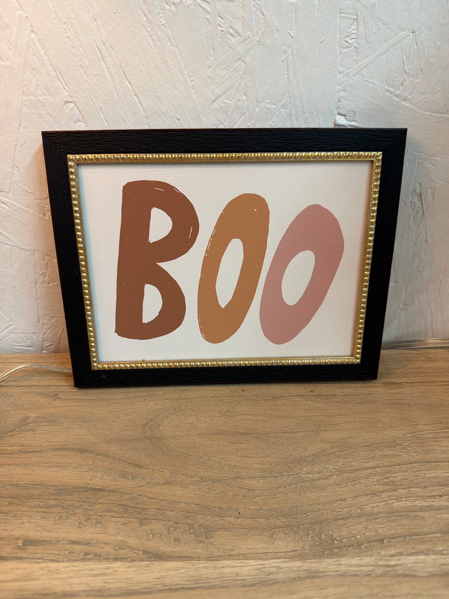 Boo 9x7 wall art