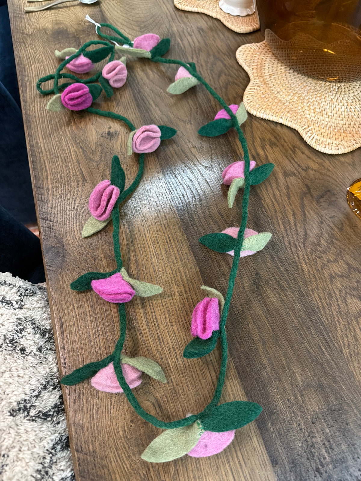 Fg215 Felt Garland Tulips