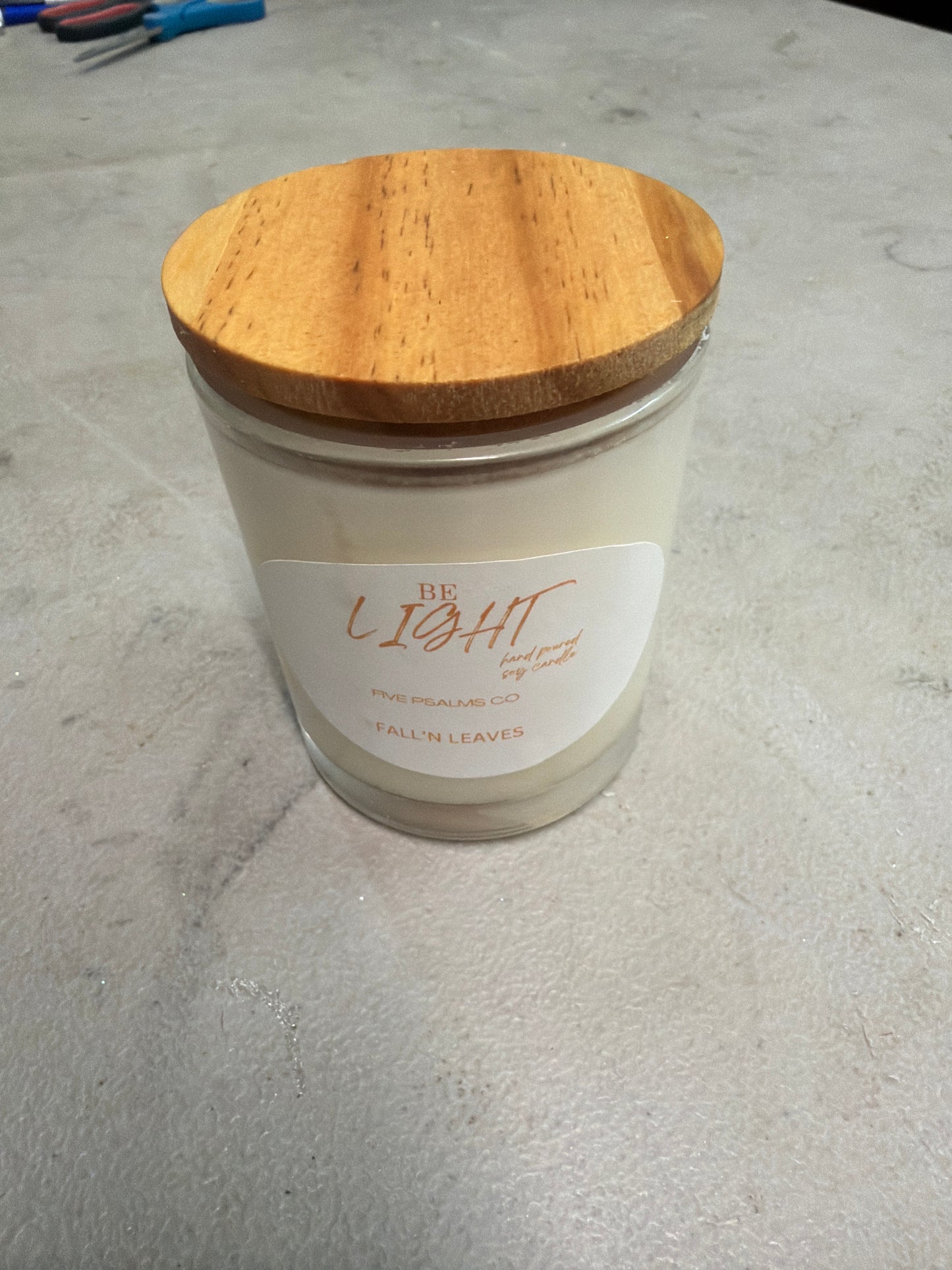 7721 Fall'n Leaves 8oz Candle