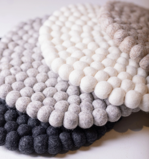 Wool Pom Trivet Grey