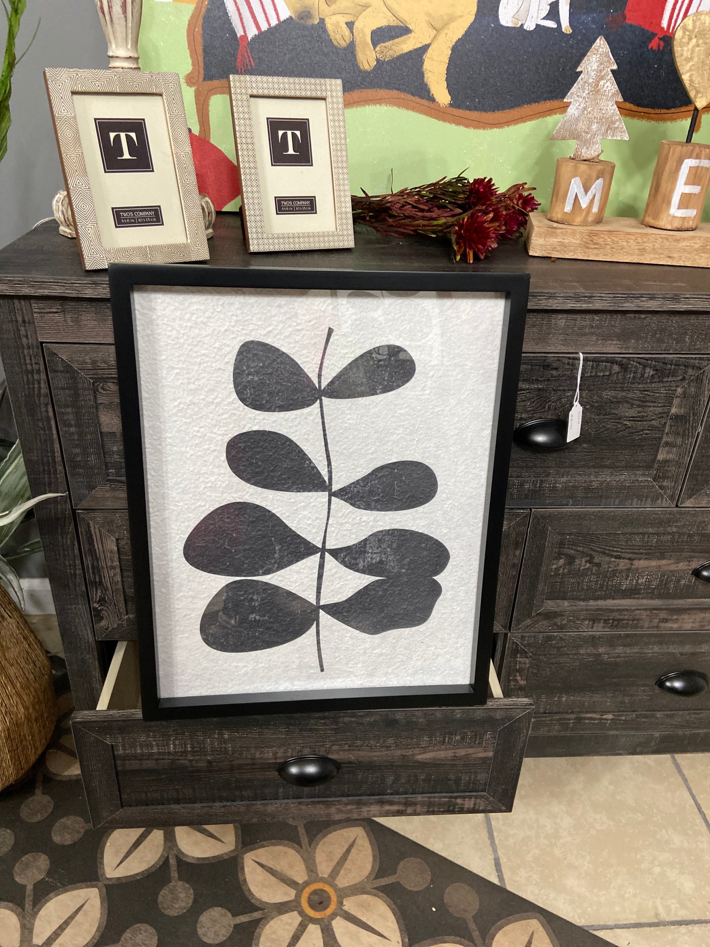 DF7445 Wood Framed Glass Wall Decor