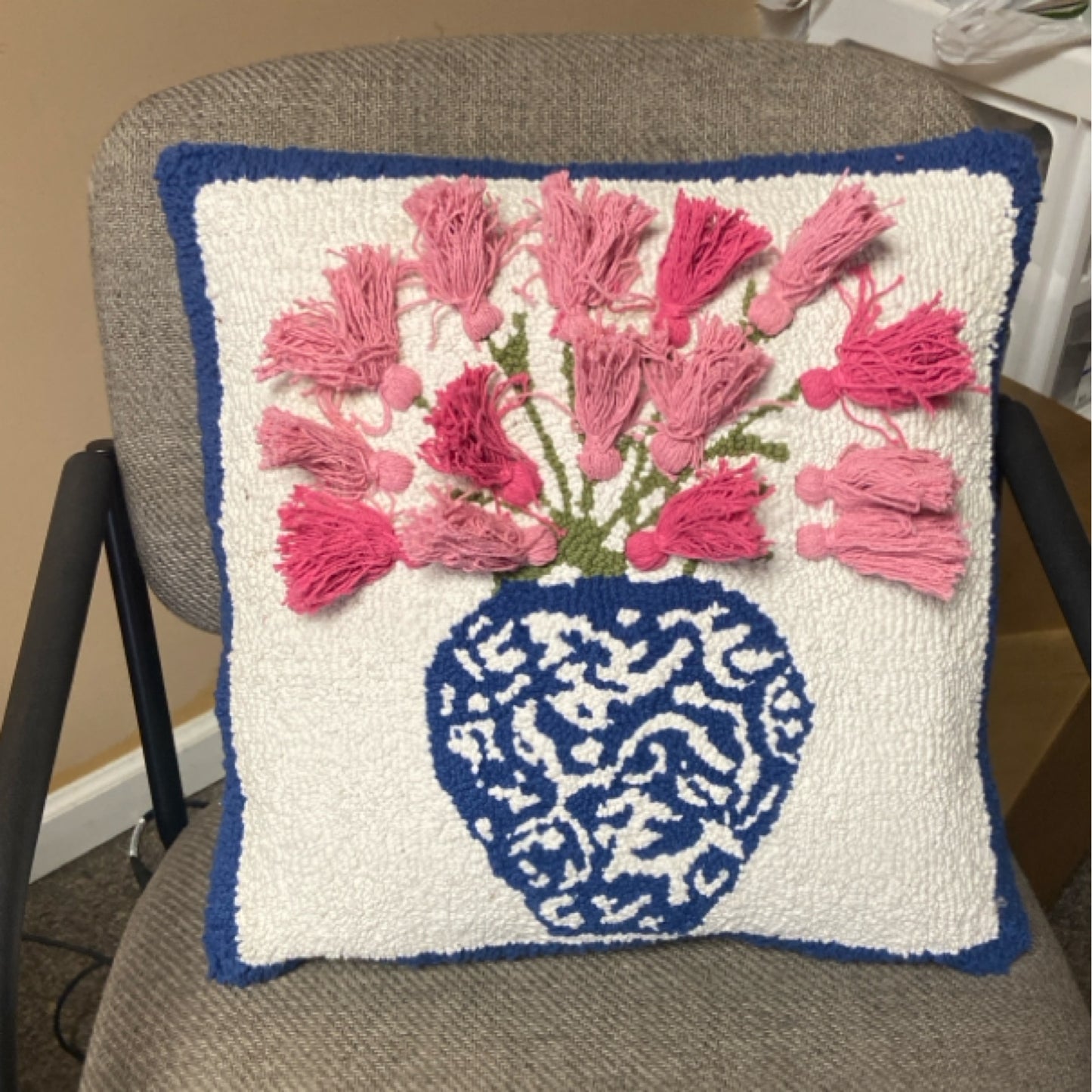 6 Chinoiserie Vase Throw Pillow