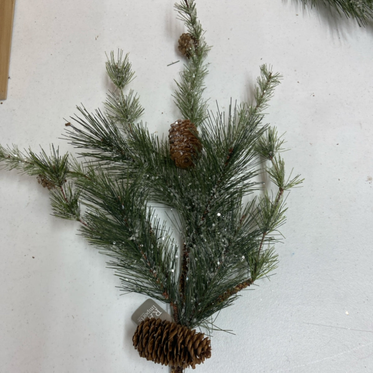 6 F4202411 28" Iced Pine and Pinecone Spray