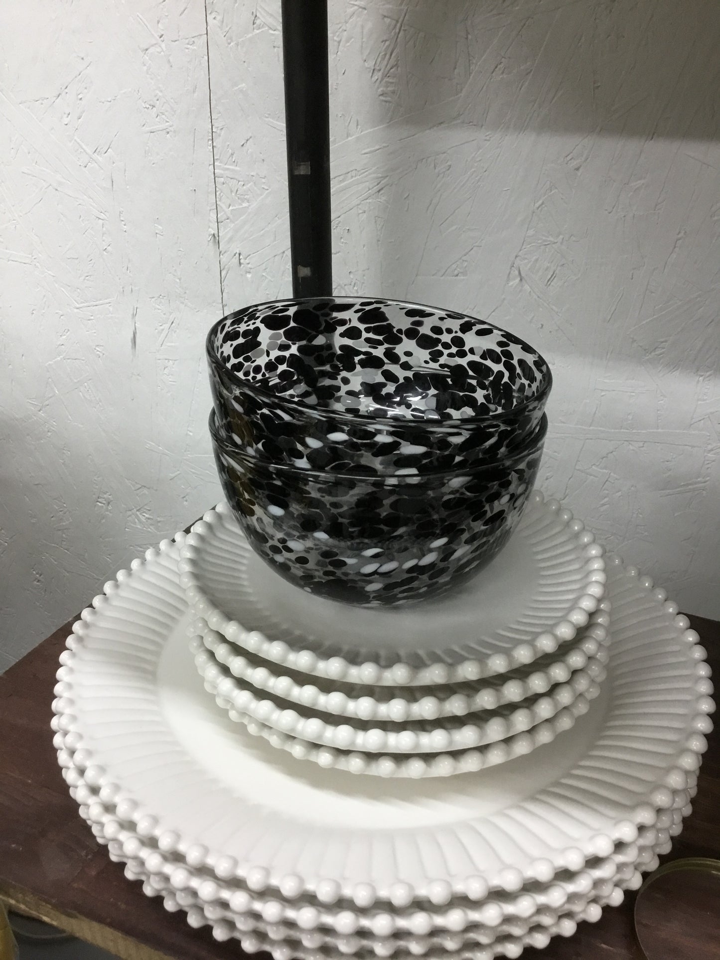 G10006-TG Confetti Bowl Black Multi
