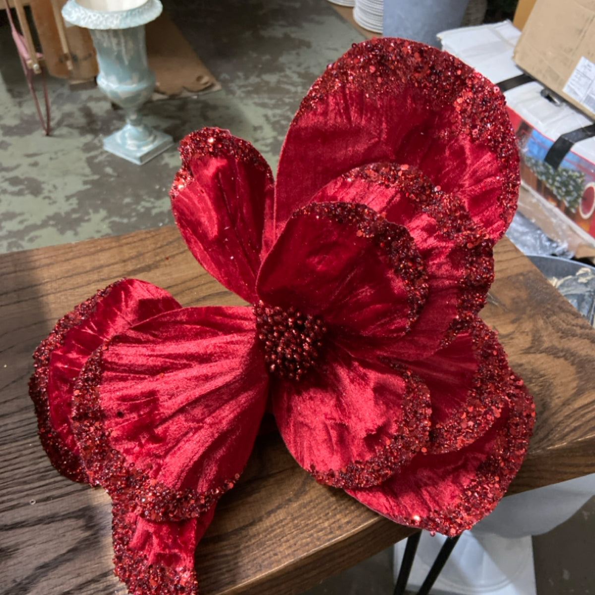 6 11523jm 22" Velvet Stem