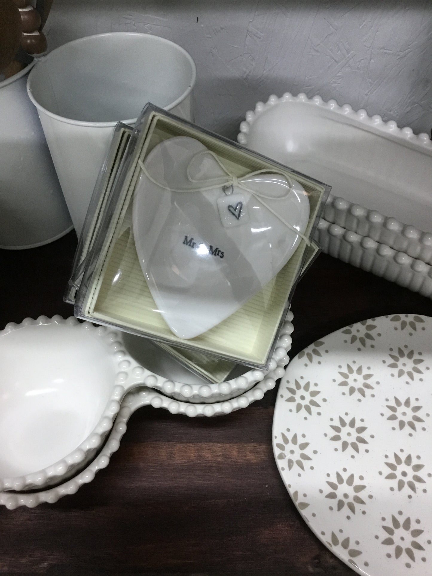 E2068 Mr & Mrs Ring Dish in Gift Box TC