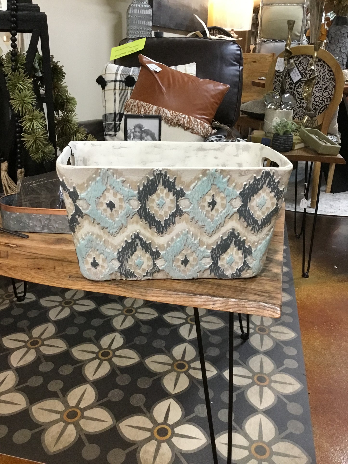 CVDZEN065 A Cres Large Mosaic Basket