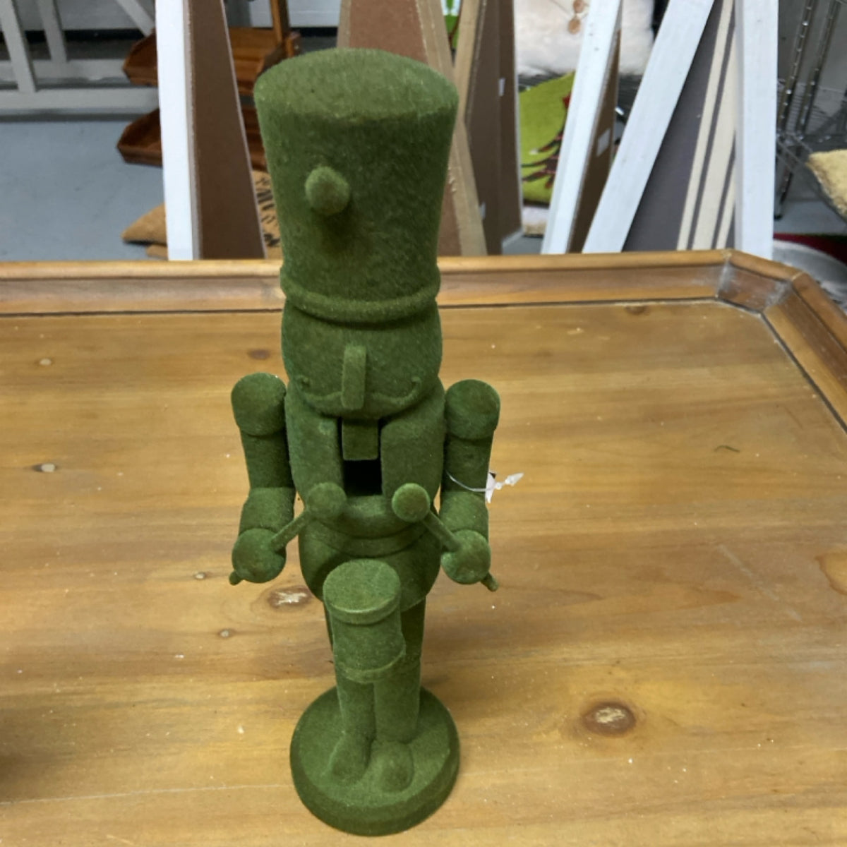 6 55601 Green Velvet Nutcracker