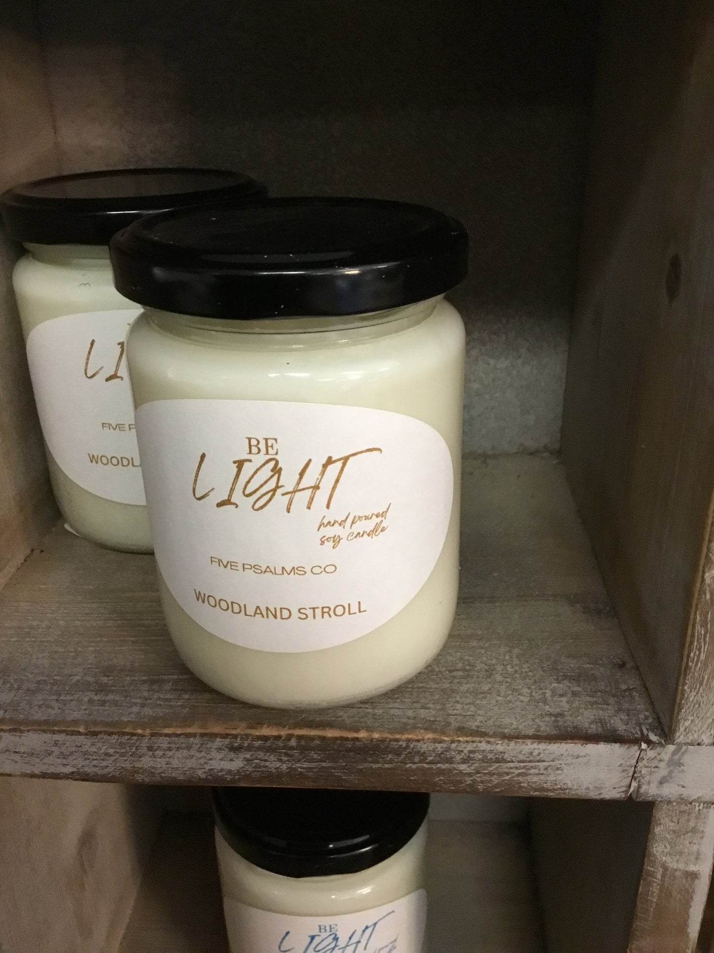 7728 Woodland Stroll 7oz Candle