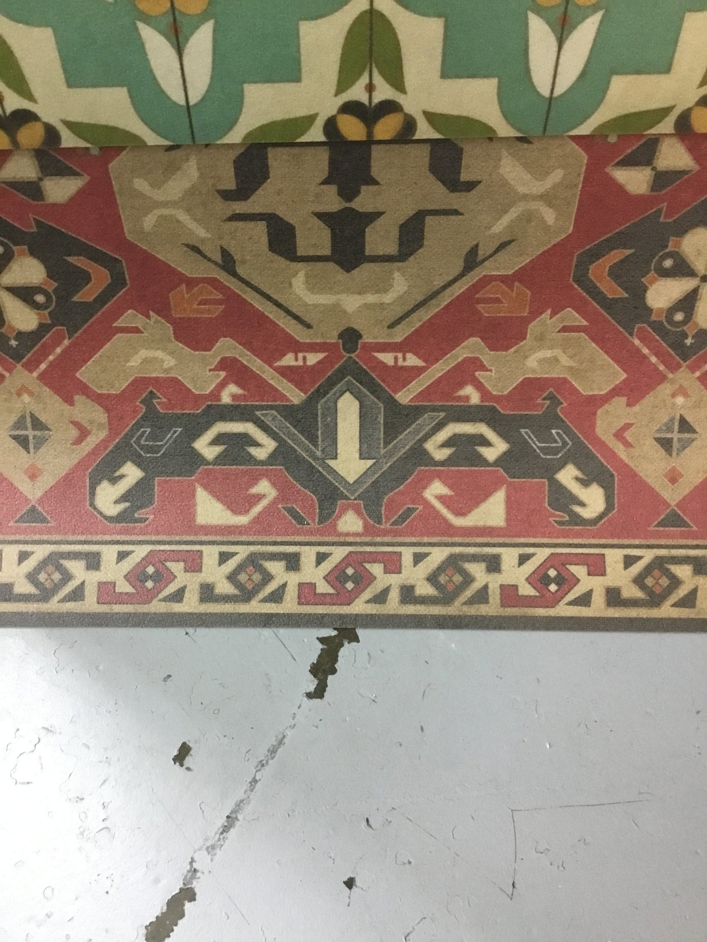 36575 Vinyl Williamsburg Traditional All Spice 24x36