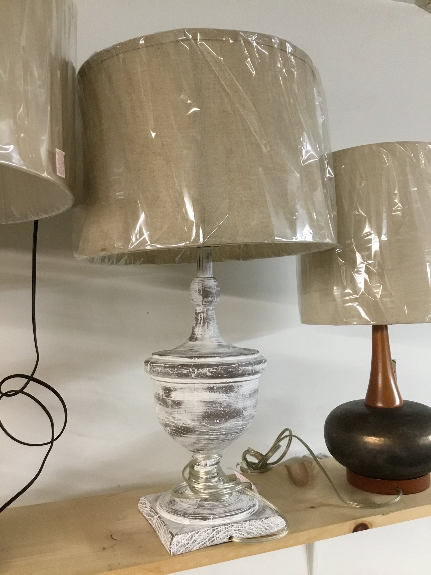 6 Whitewashed Lamps