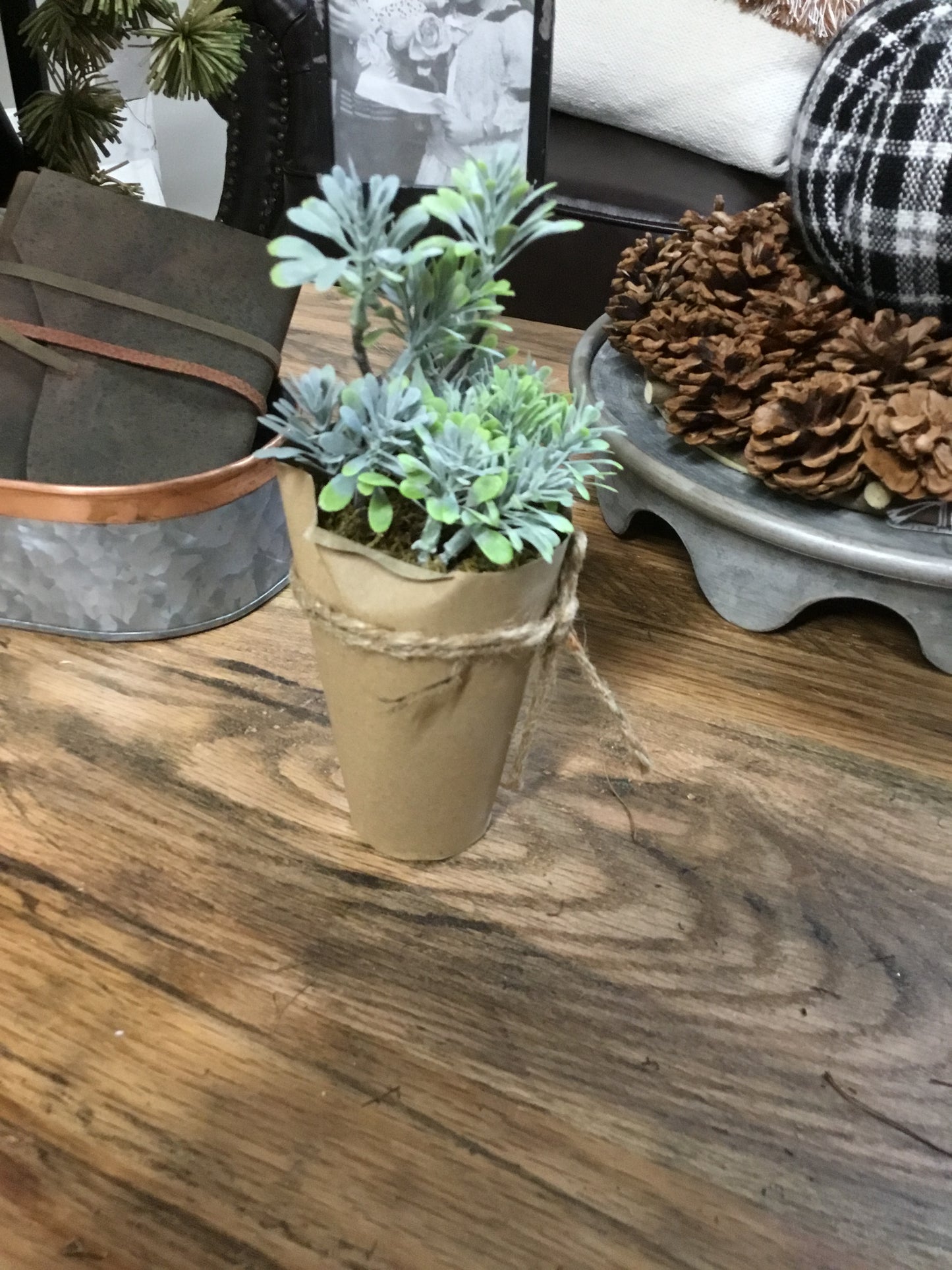 Da8352A-Cc Artificial Plant In Paper Wrapped Pot