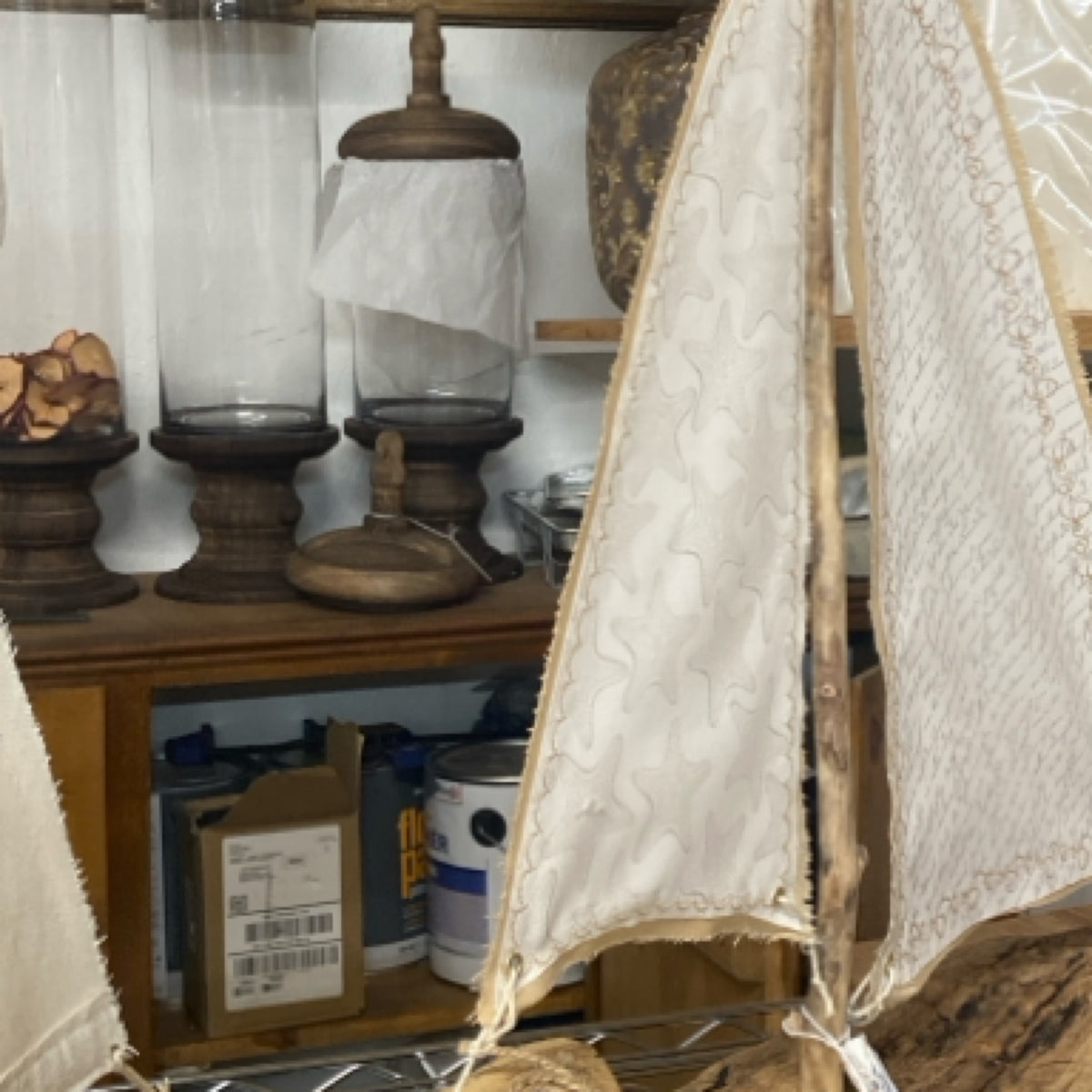0813BA-TTW Driftwood Sailboat Trust The Wind
