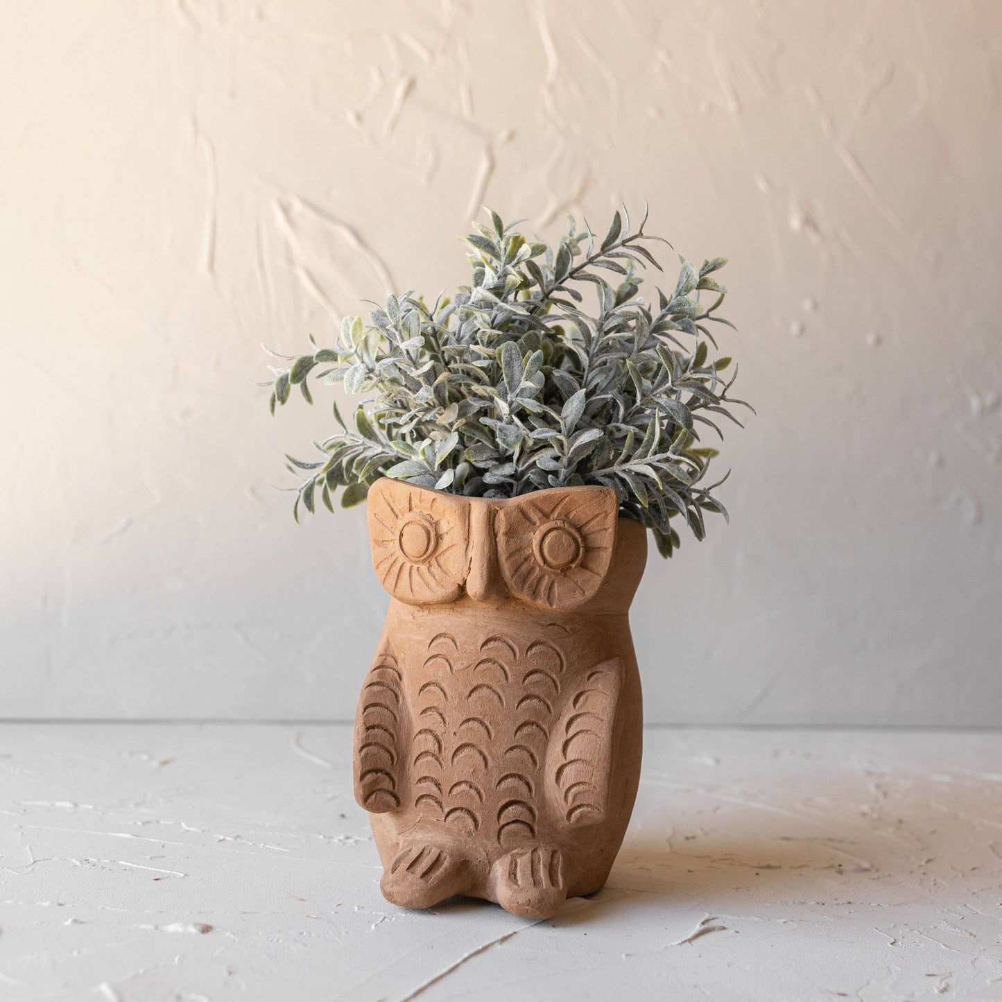 FDDD11223-FOR Marisol Terracotta Owl Planter