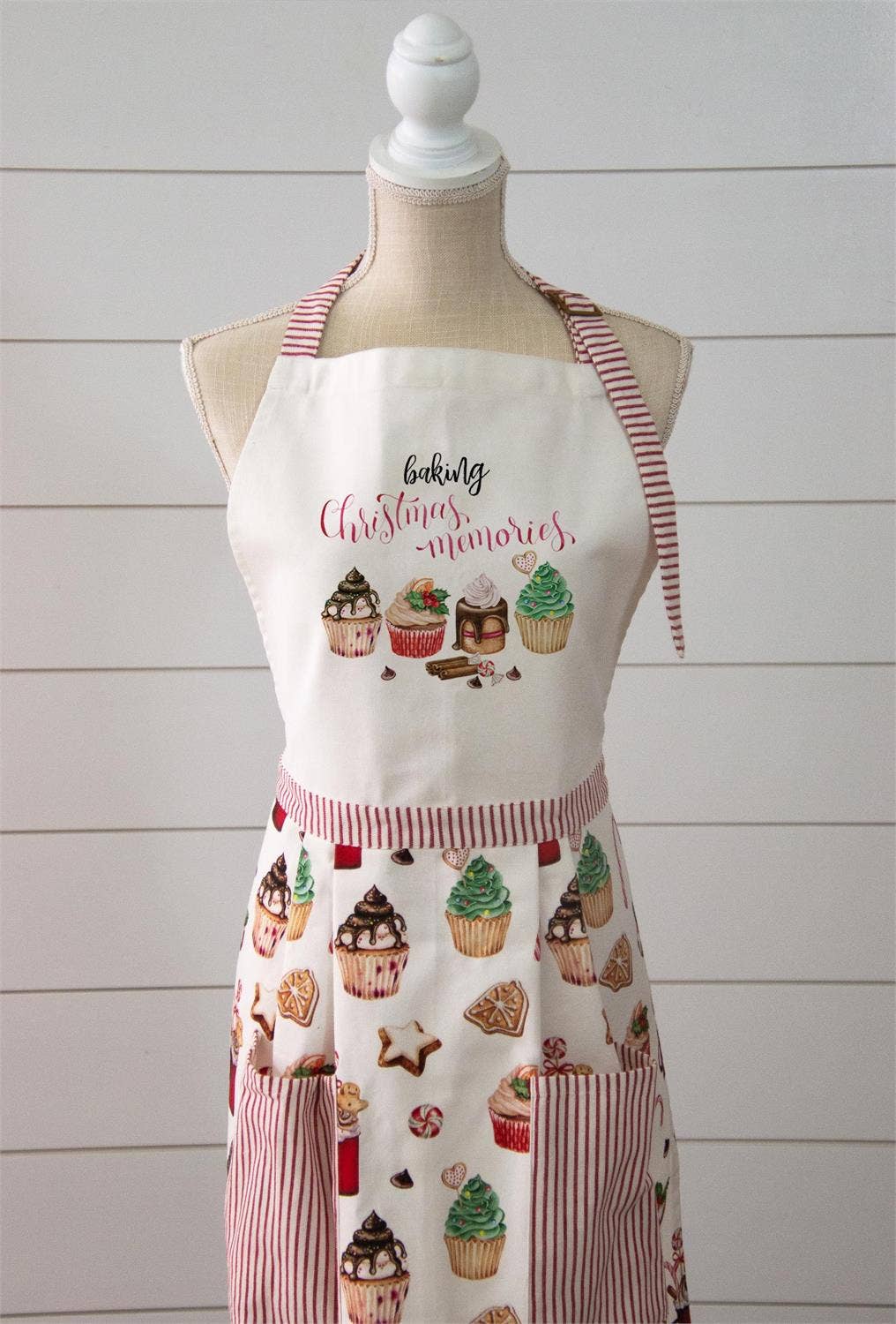 6 Apron - Sweet Christmas Memories