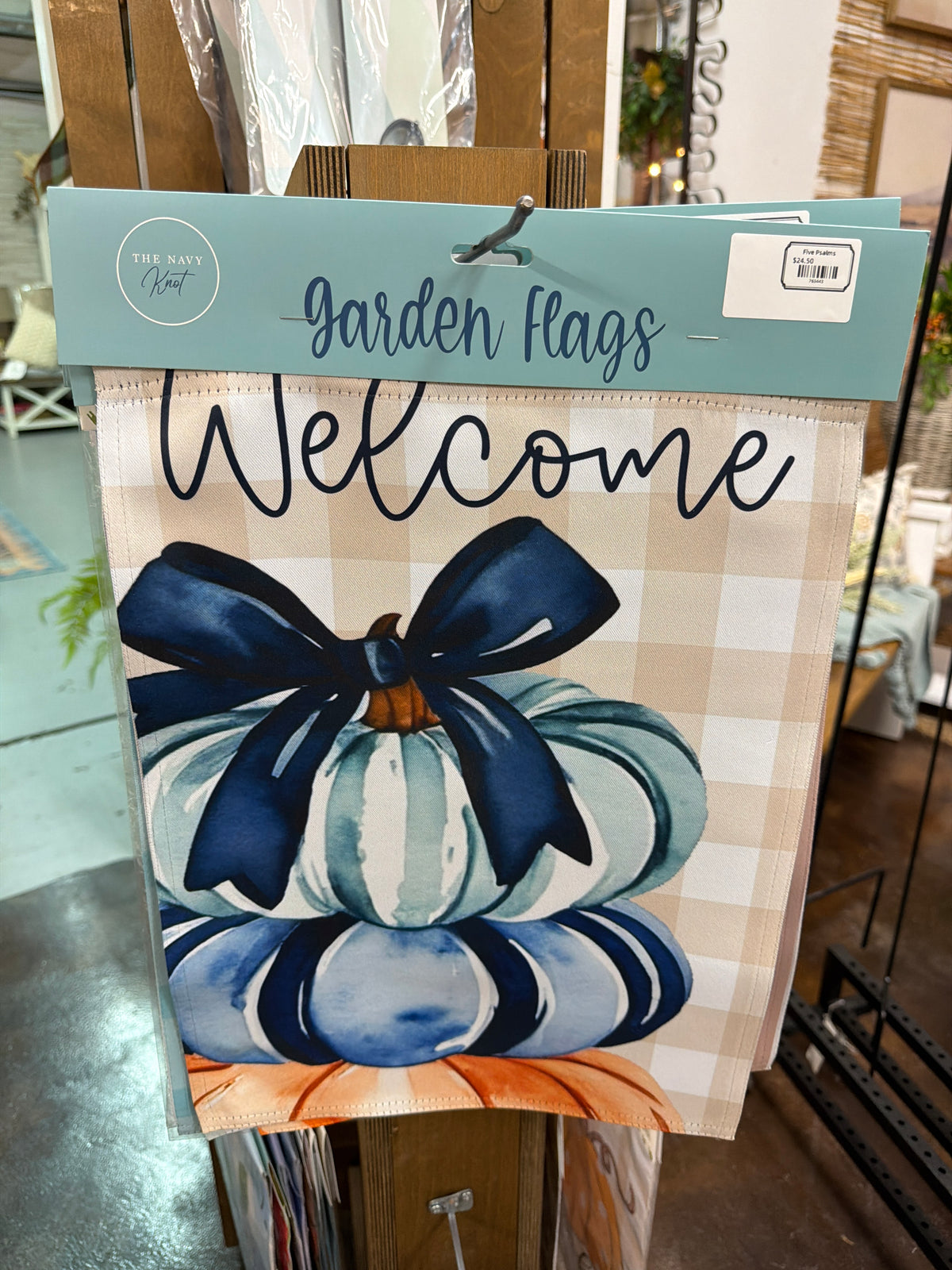 Fall Garden Flag Stacked Coquette Pumpkins