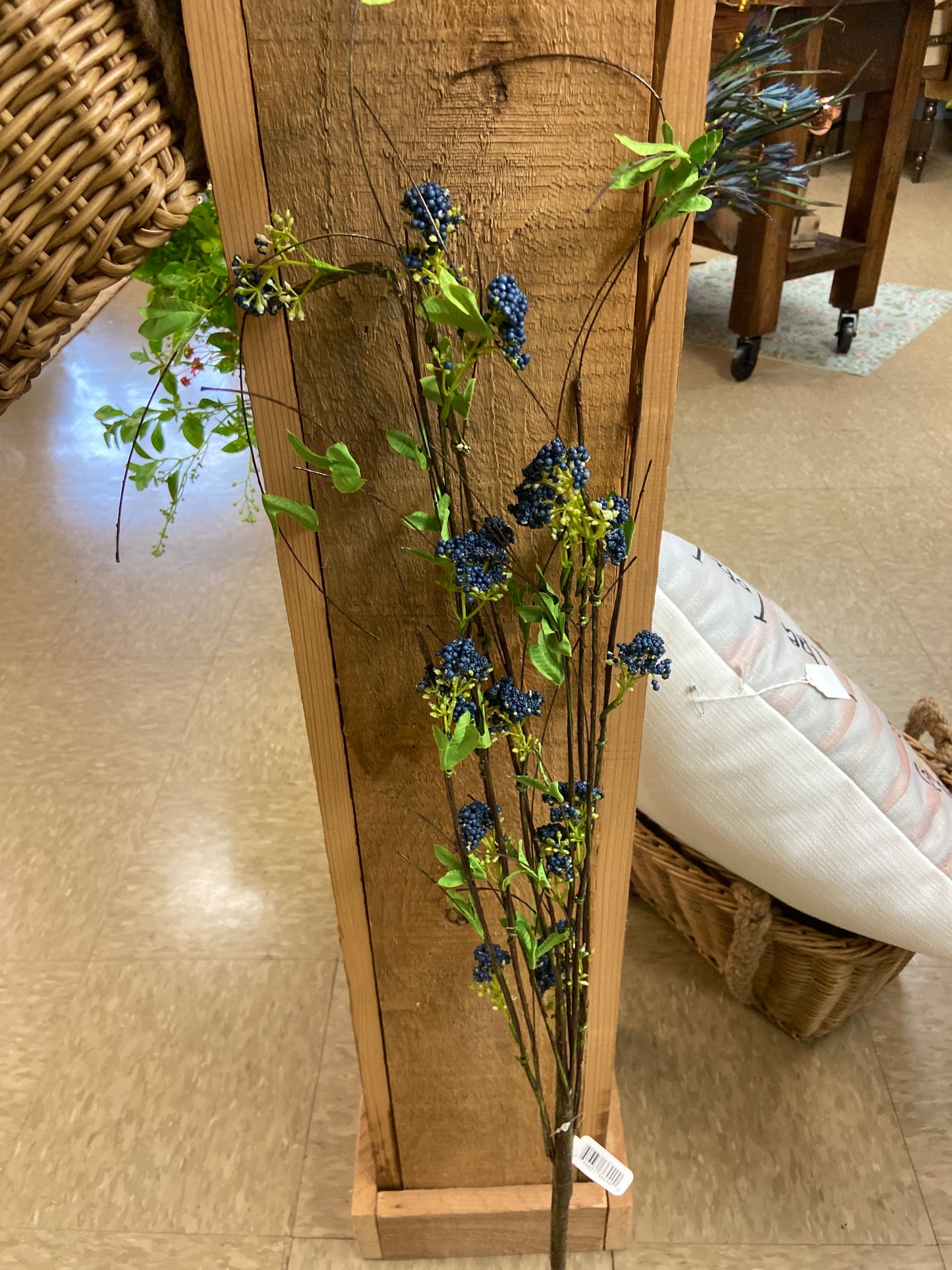 F1-5676 CR 42” Twig Bush Cream