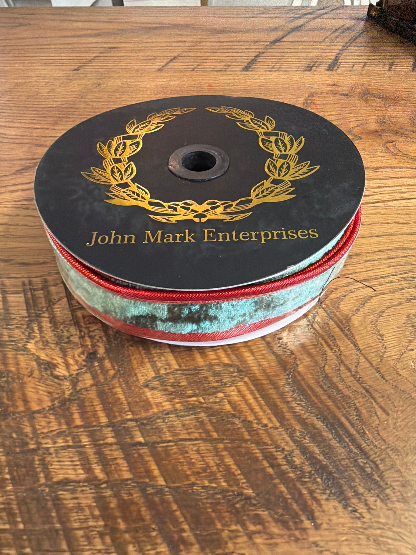 John Mark Ribbon Green velvet Double Fused Metallic Dupion
