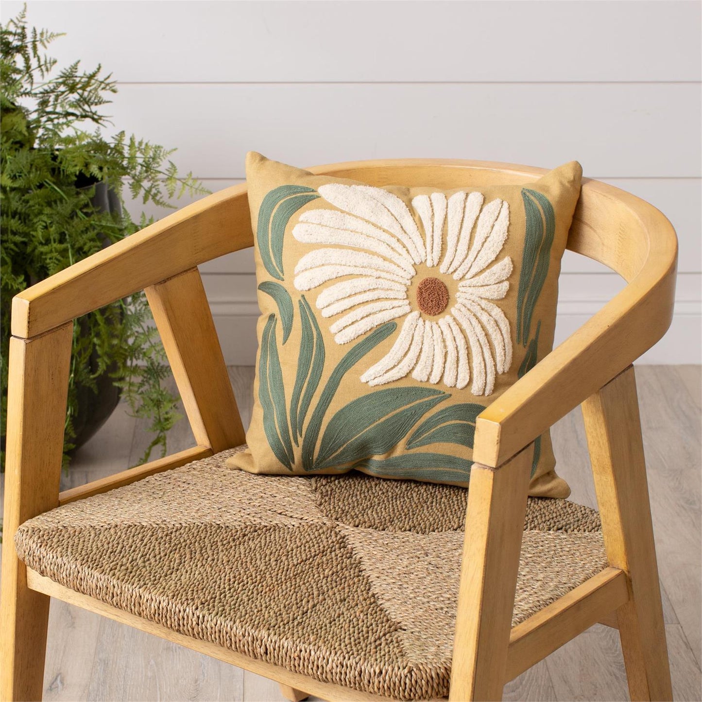 Pillows Modern Impressions White F loral