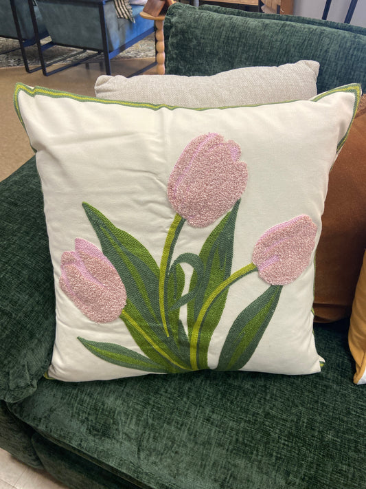 18 x 18 Tulip Pillow