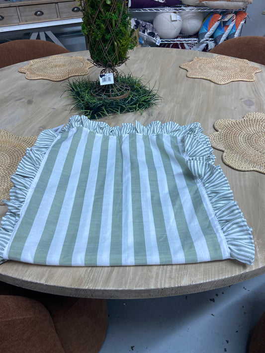 Striped Ruffle Edge Decorative Table Runner Green
