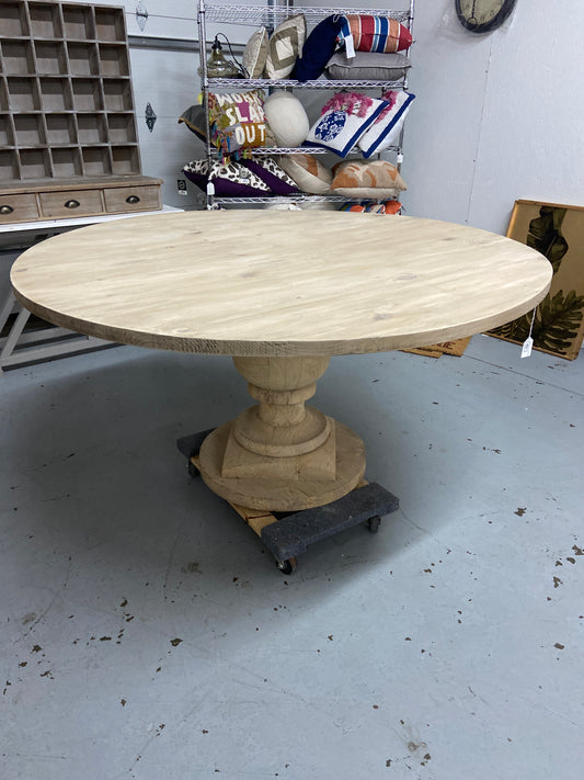 5’ Round Dining Table