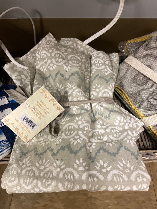 6 Oasis Block Print Napkin set of 4