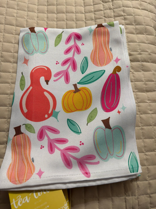 Colorful Gourds Tea Towel       (25)