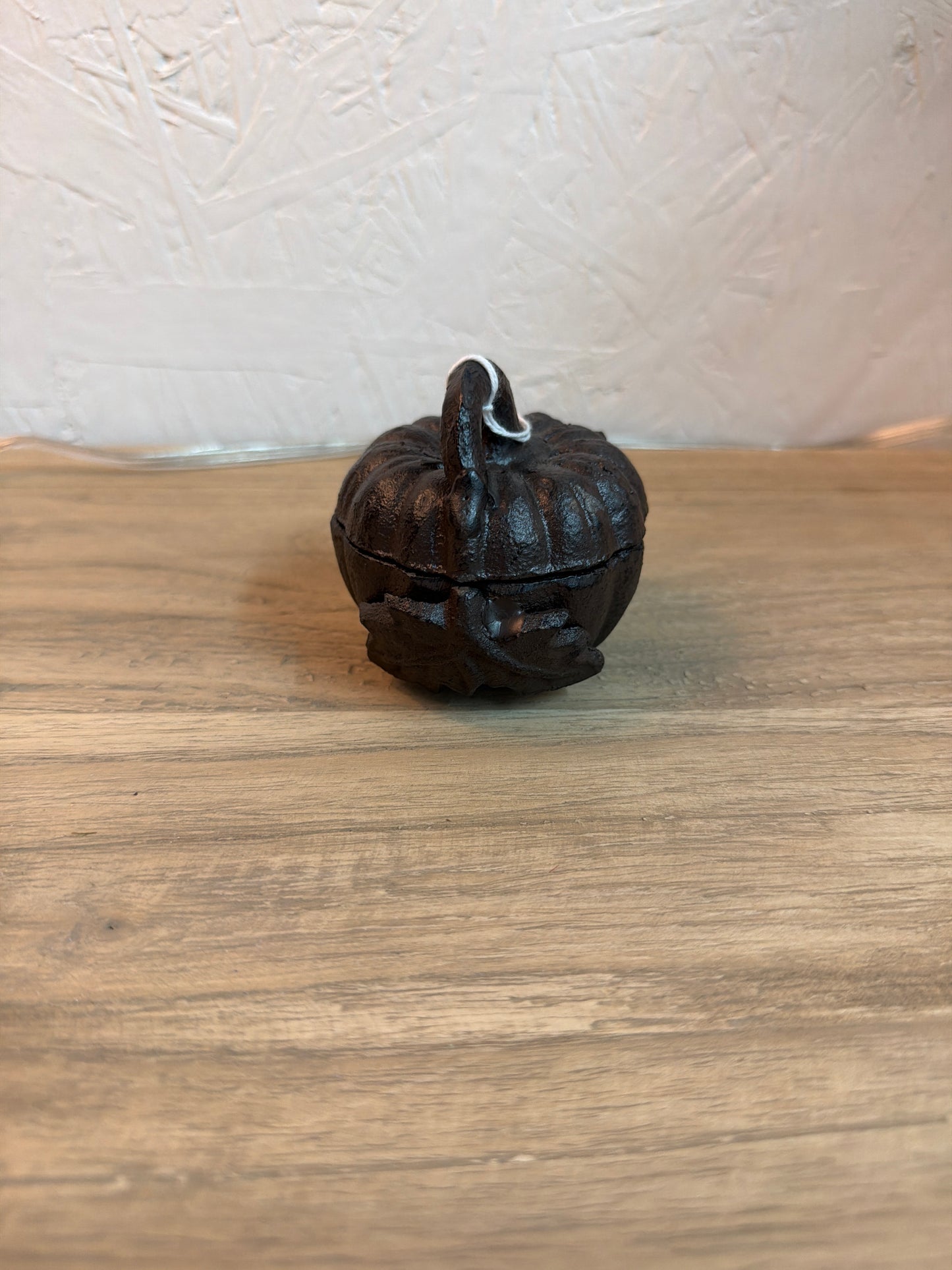 Fab00642-Phc Small Cast Pumpkin Box