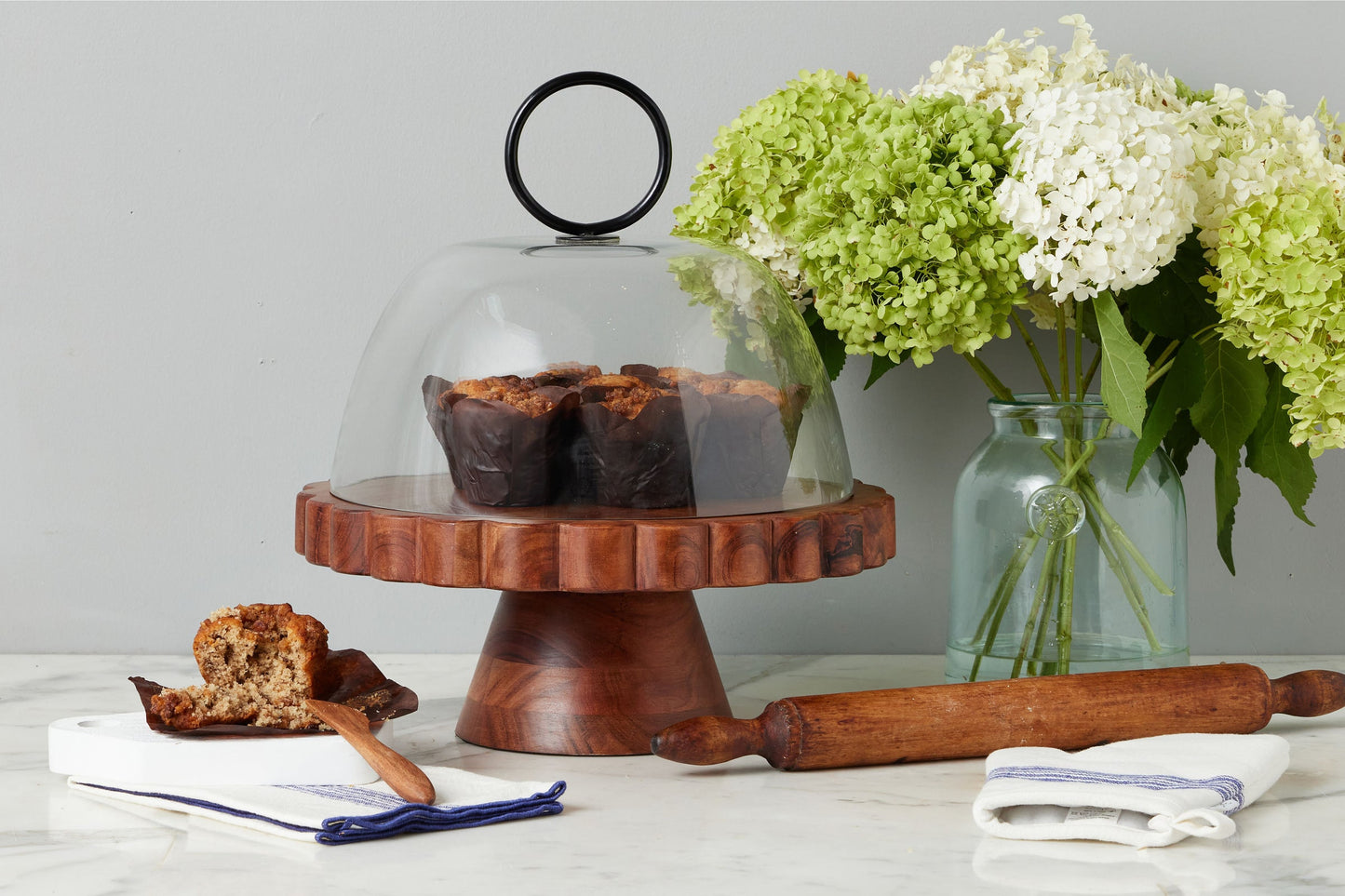 6 Natural Scalloped Cake Stand