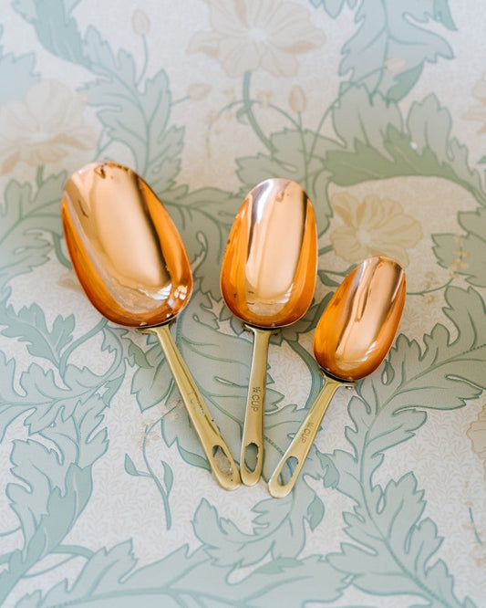 Copper Measuring Scoops Set of 3    (25)