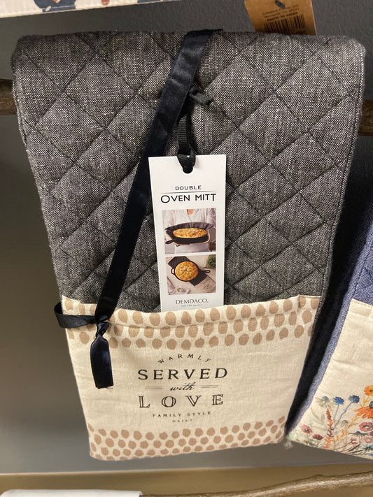 1004180418-DEM Served With Love Double Oven Mitt