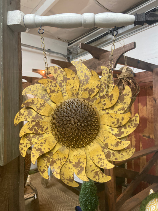 16311 13" distressed Golden Yellow Metal Sunflower Arrow Replacement       (25)