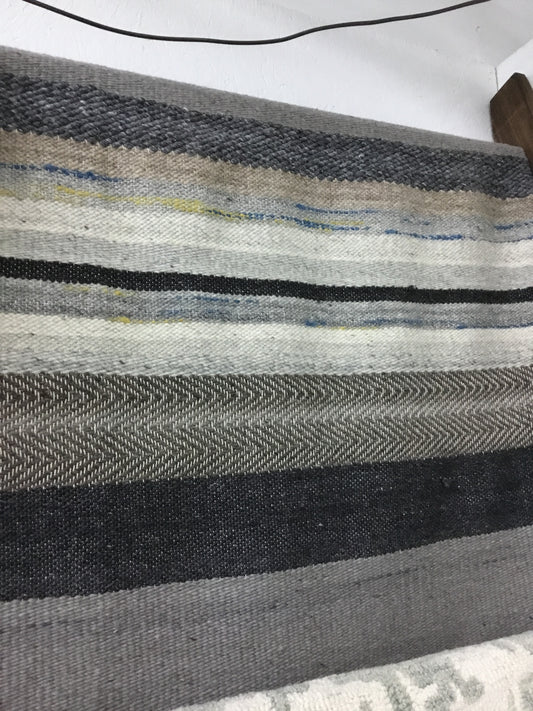 Ehf06173-Phc Carlton Stripped Rug 5'x 8'