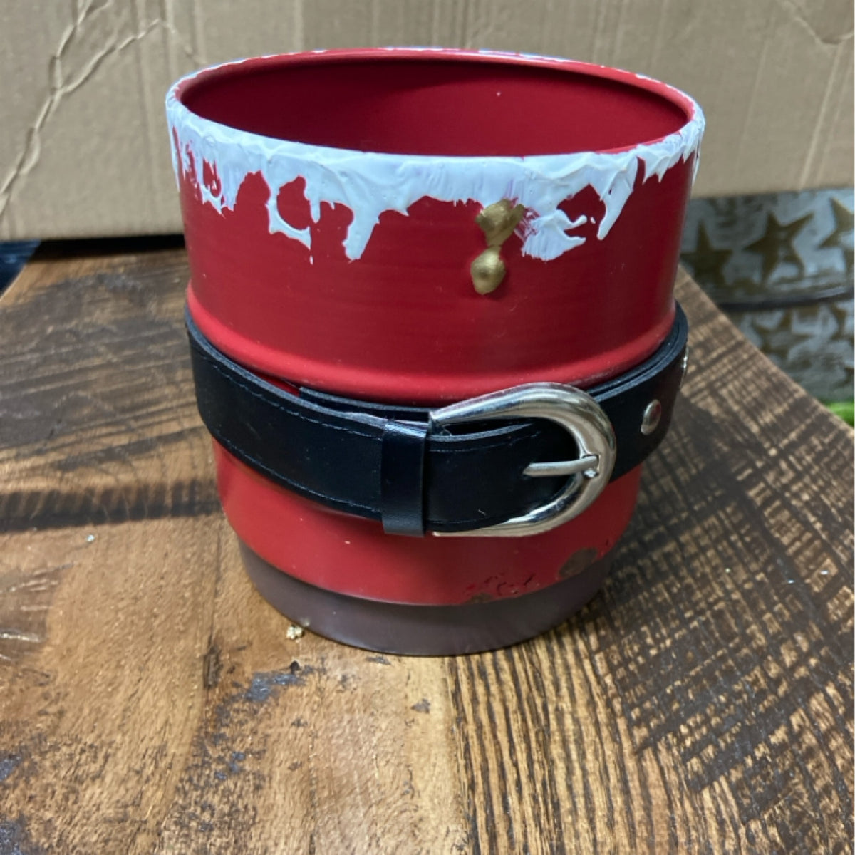 6 Blk-White-Red Waterproof Santa Planter Bucket 5 sizes.      (25)