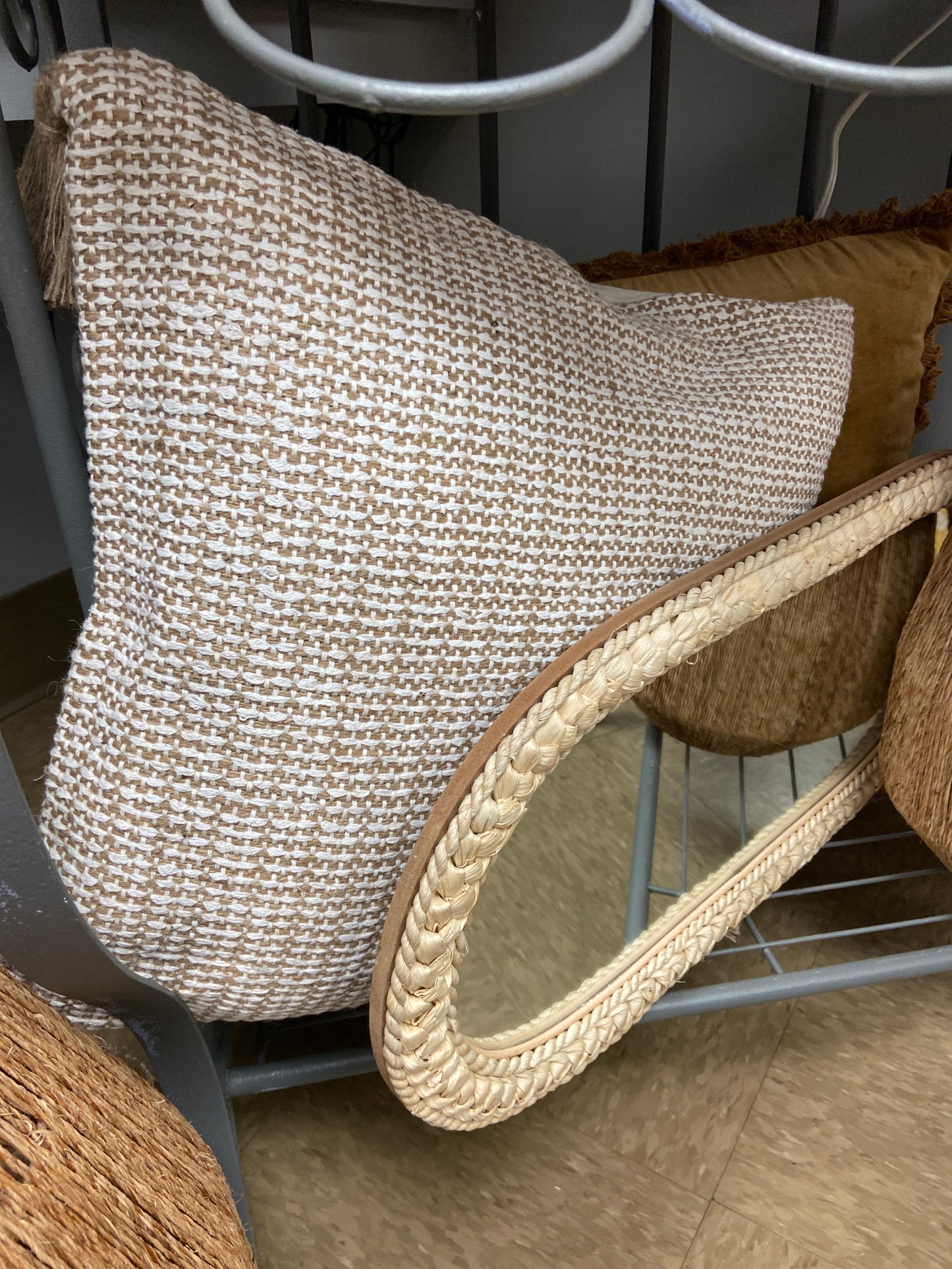 6 19492 18" Square Cream and Tan Pillow      (25) (1)