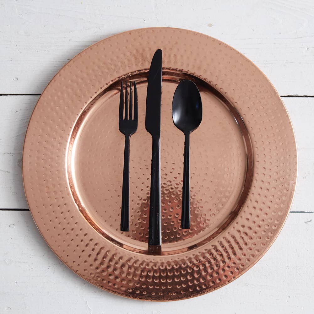 370879 Stamped Copper Charger.         (25)
