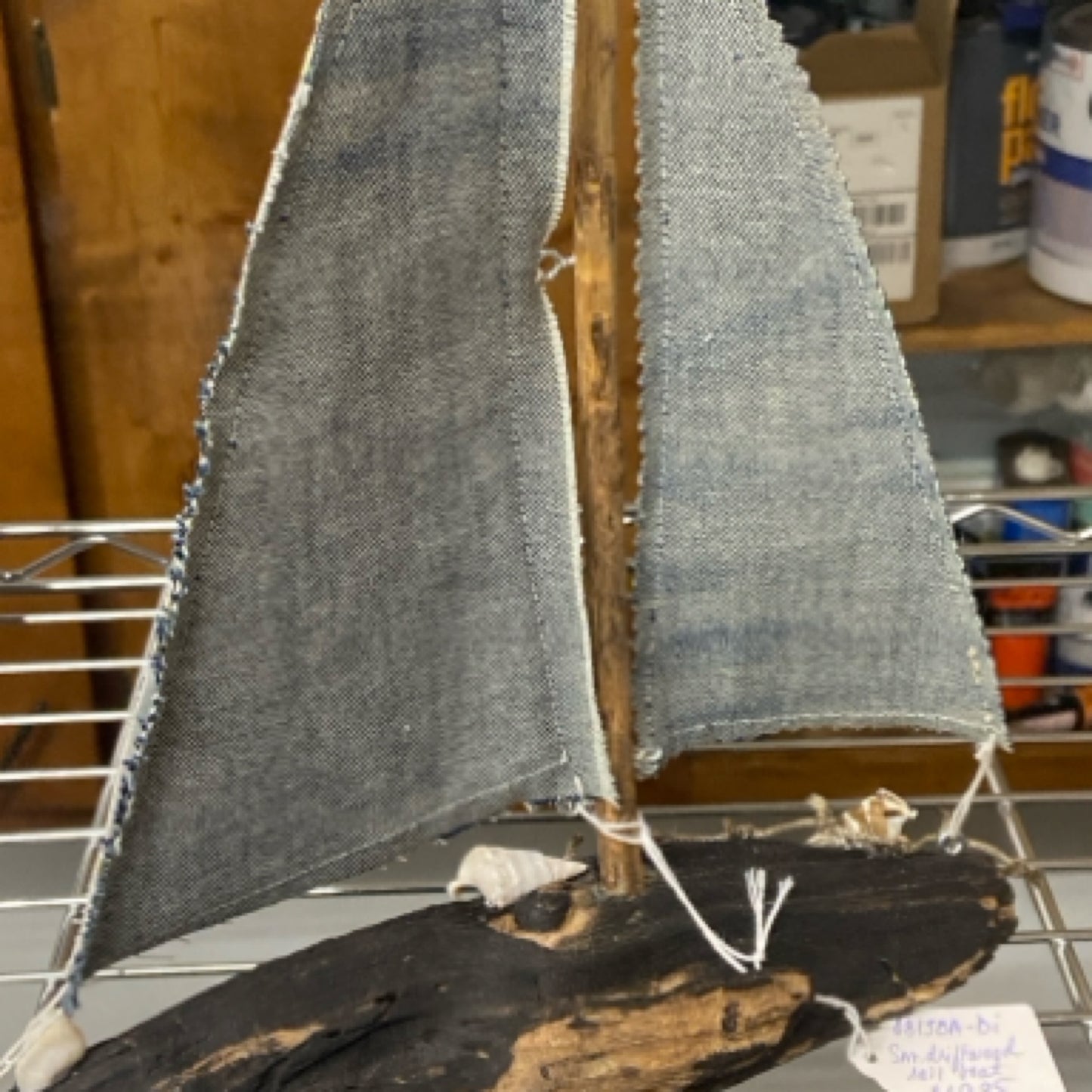 081BA-Di Sm driftwood sail boat