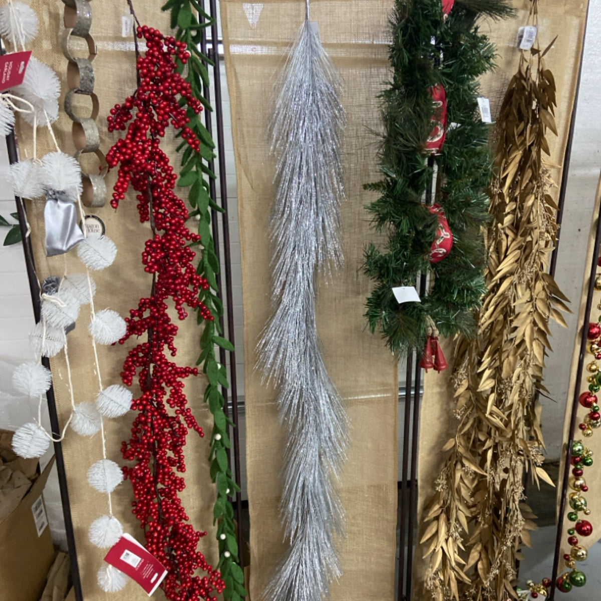 6 EH212907 6' Artificial SilvervcMetalic Pine needle garland