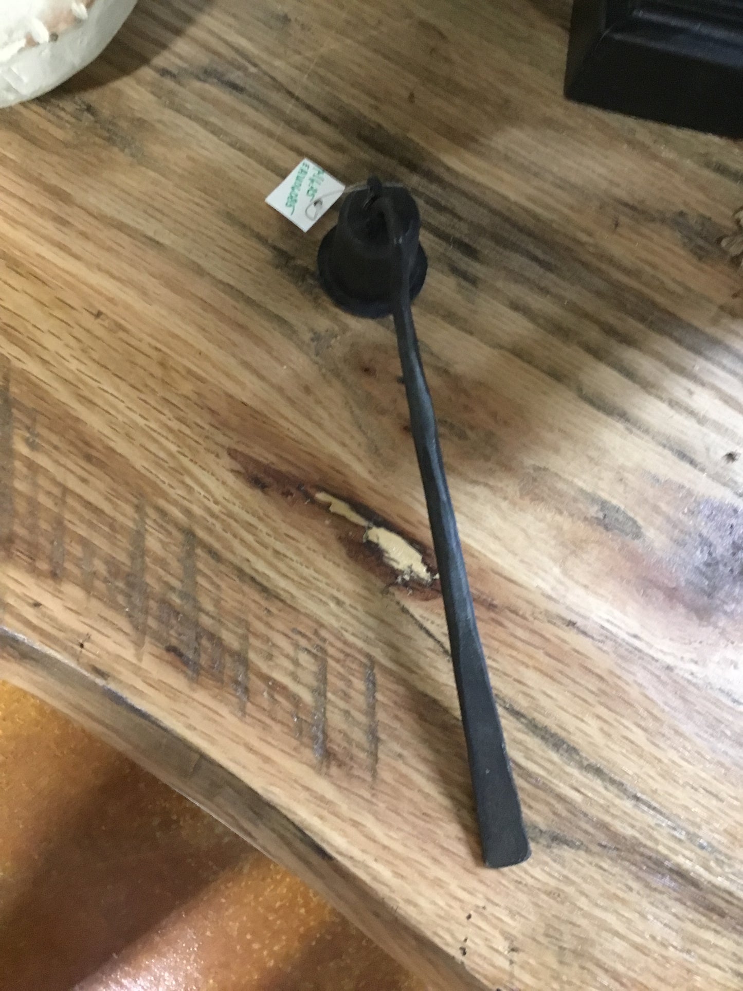 Eau06085-Phc Colonial Candle Snuffer