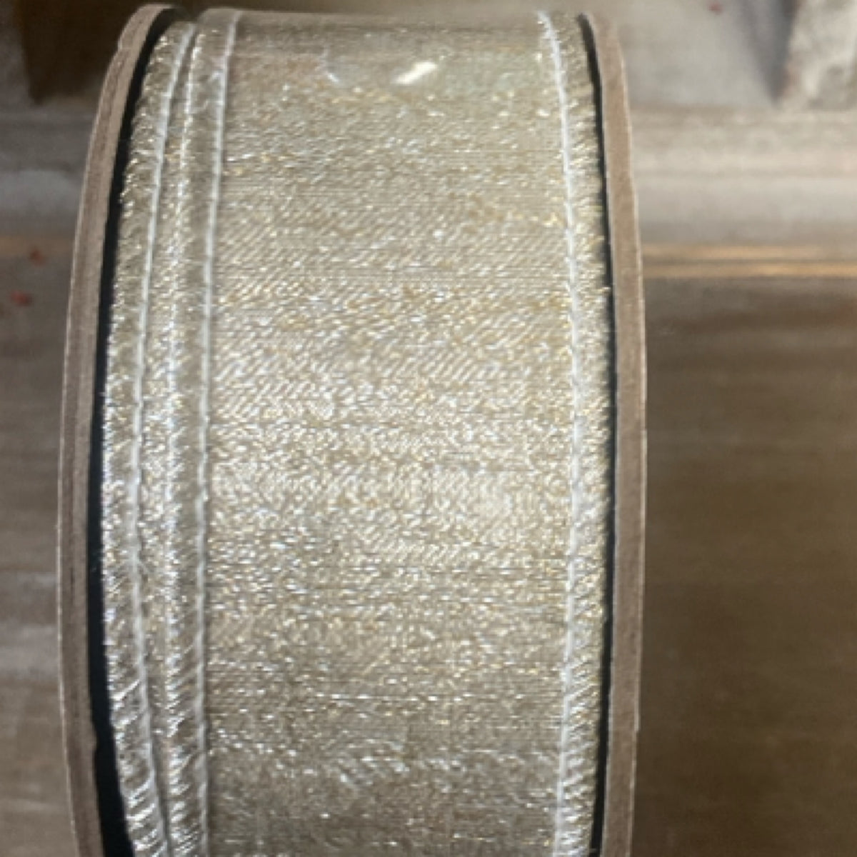 6 87-1281 iced metallic aurora, platinum ribbon ds