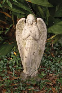 Faux Concrete Angel Yard Art.    (25)