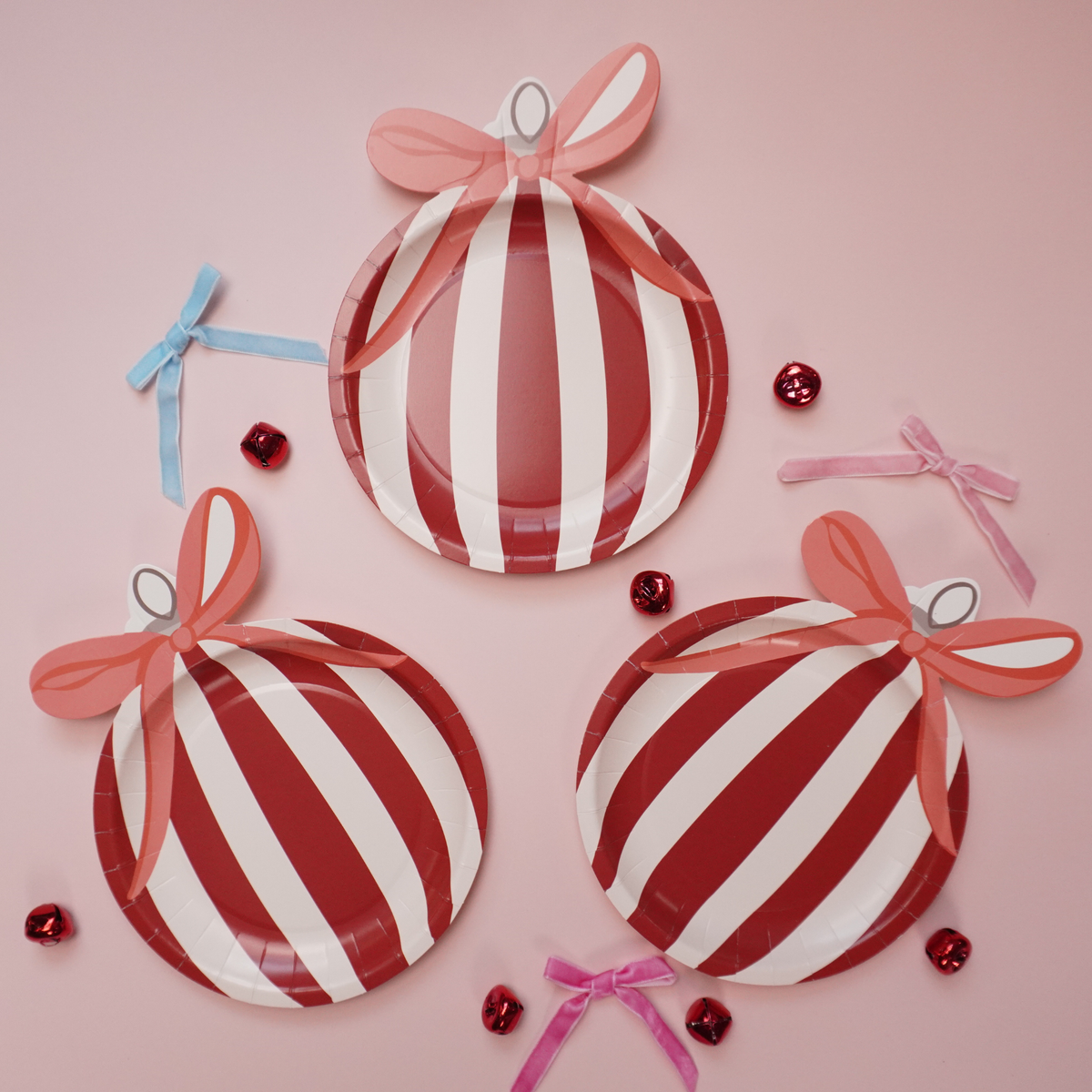 6 Ornament Shaped Plate 8 count