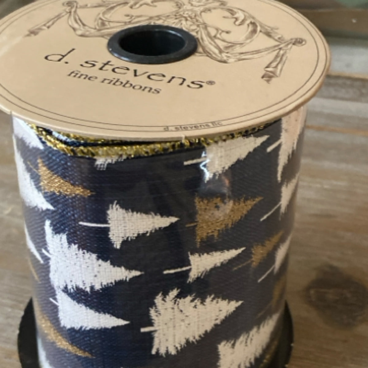 6 09-4202 linen gold white pine tree, navy ribbon ds