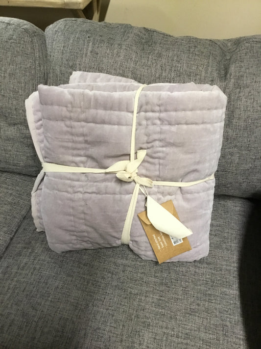 6 1004660098-DEM Velvet Throw Blanket Beige