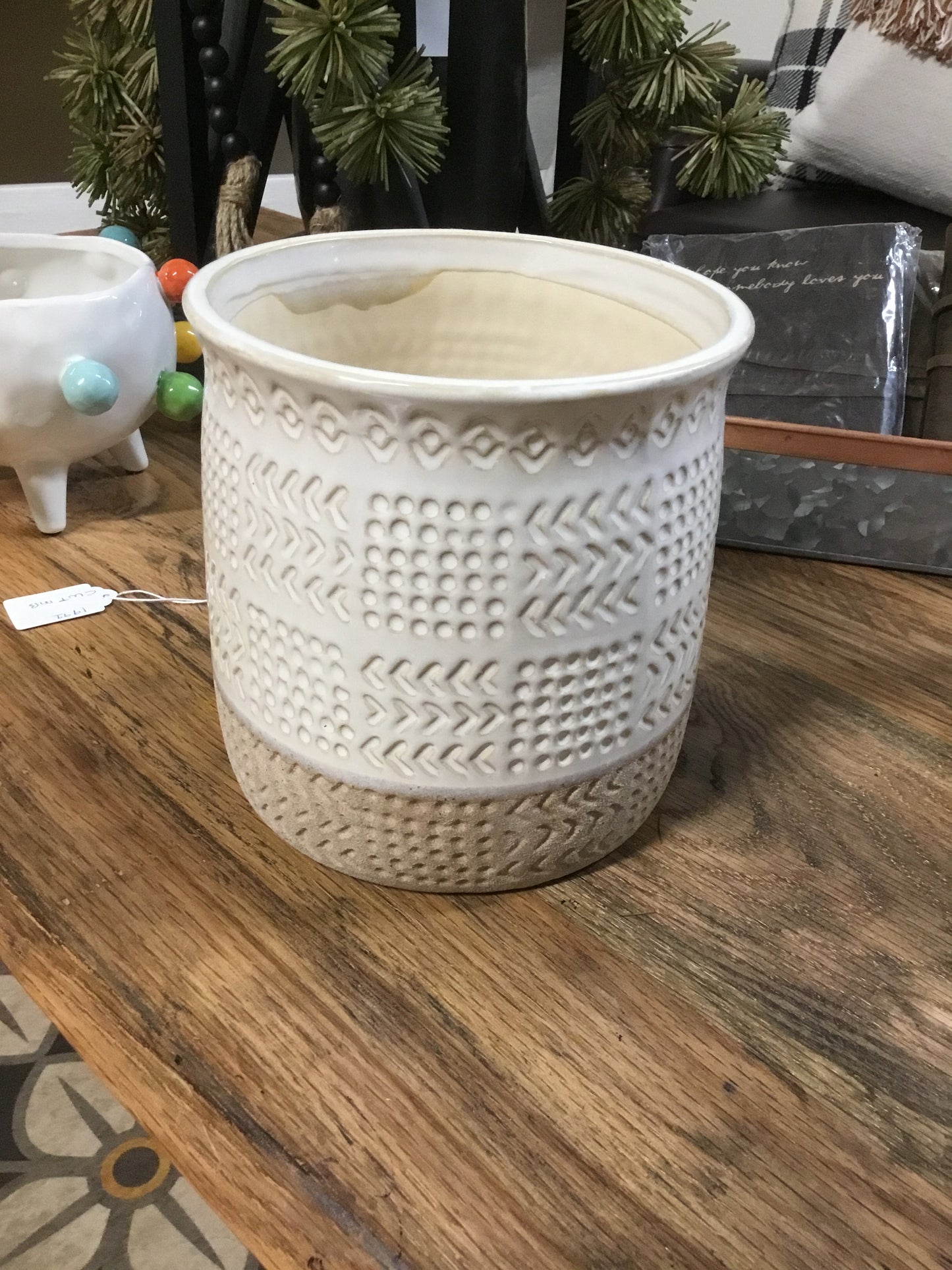 6 Cheyenne Cachepot Ceramic-Med HA