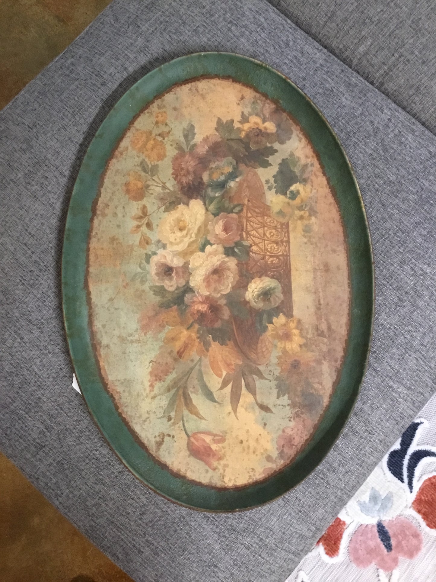 Ewa01079 Oval Vintage Floral Prints