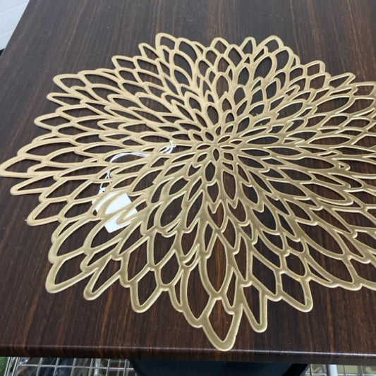 gold placemat