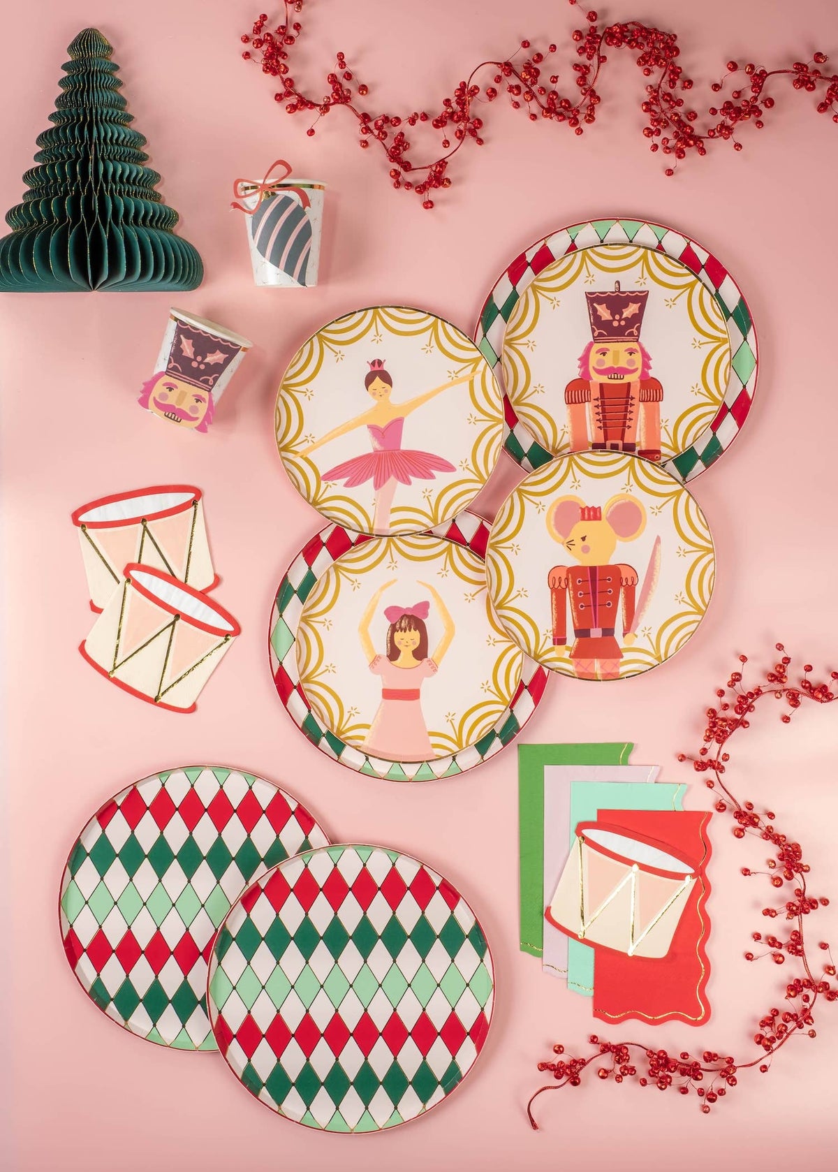 6 Christmas Cheer Paper Cups