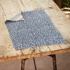 Cornflower Floral dishtowel                   (25)